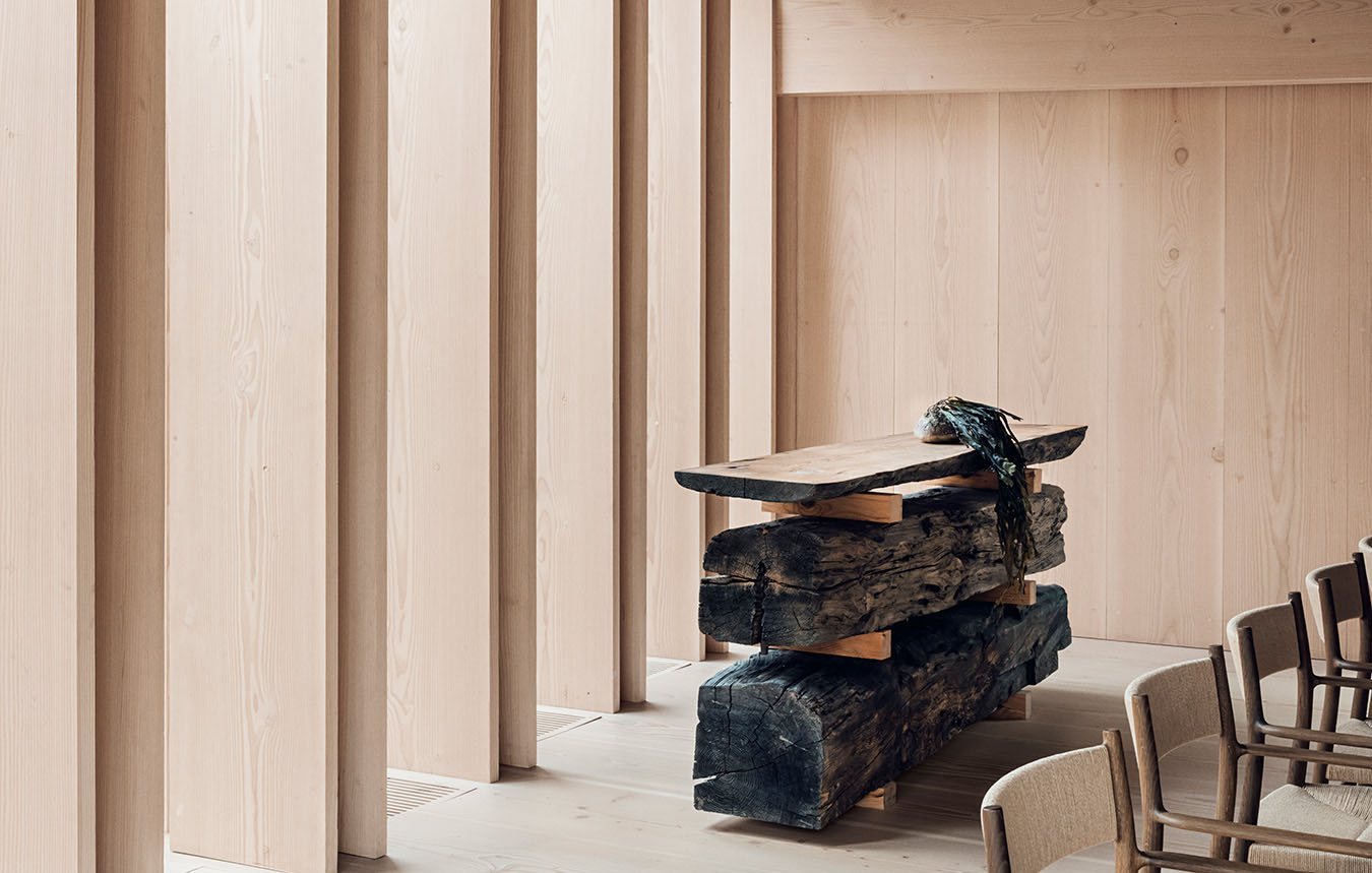 The role of wood at  Noma restaurant - 2